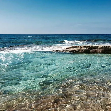 Elysia Park Miris Apartment Paphos
