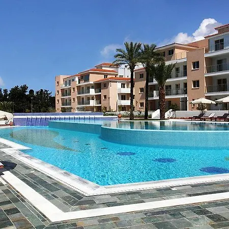 Elysia Park Miris Paphos