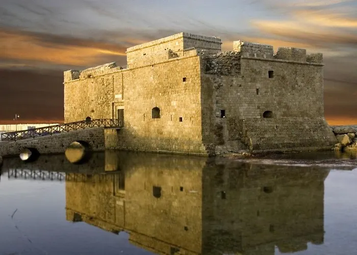 Apartamento Elysia Park Miris Paphos